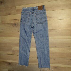 Levi's Wedgie Straight Leg Denim Jeans Light Blue Wash w/ Frayed Ends - Size 24